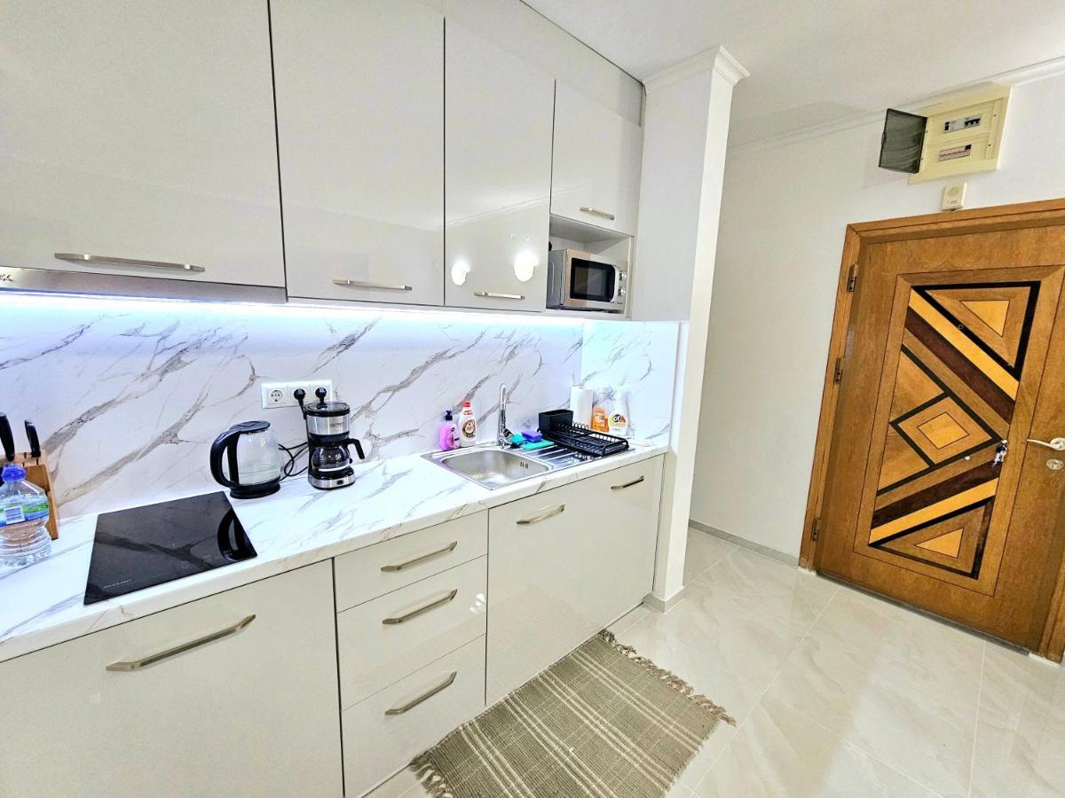Studio Apartment With Balcony 300M From Beach Σάνι Μπιτς Εξωτερικό φωτογραφία