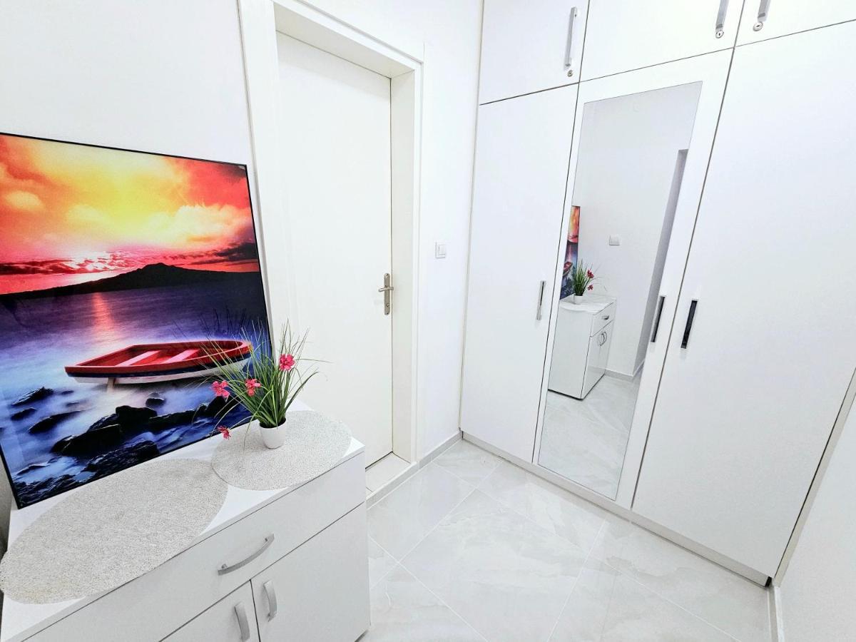 Studio Apartment With Balcony 300M From Beach Σάνι Μπιτς Εξωτερικό φωτογραφία